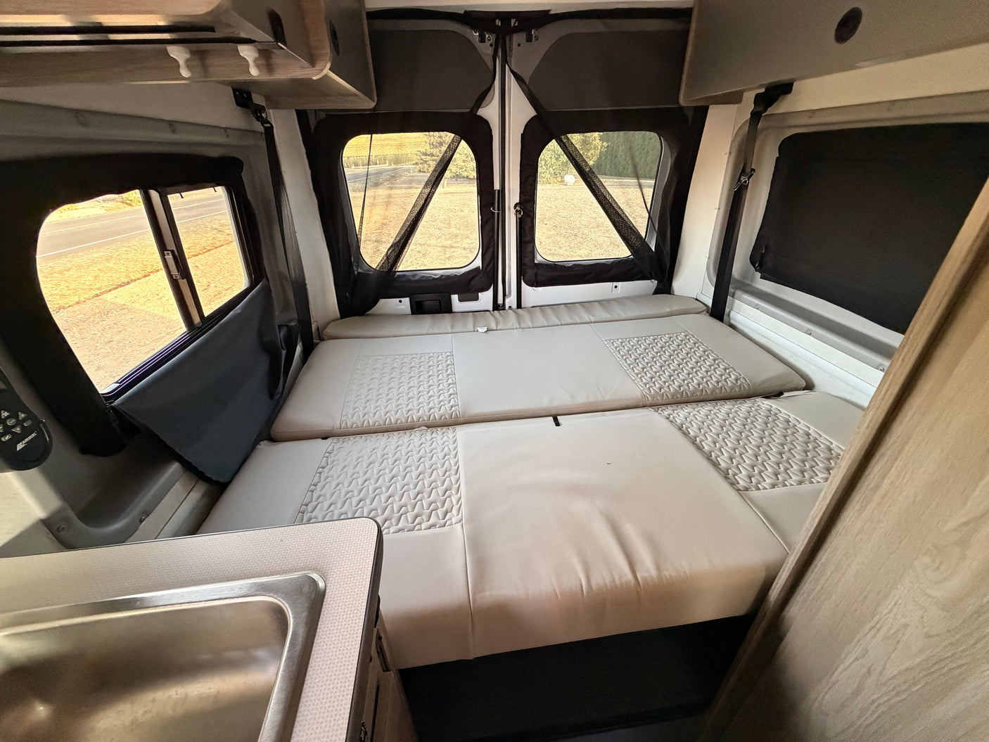 2021 Winnebago Solis 59P