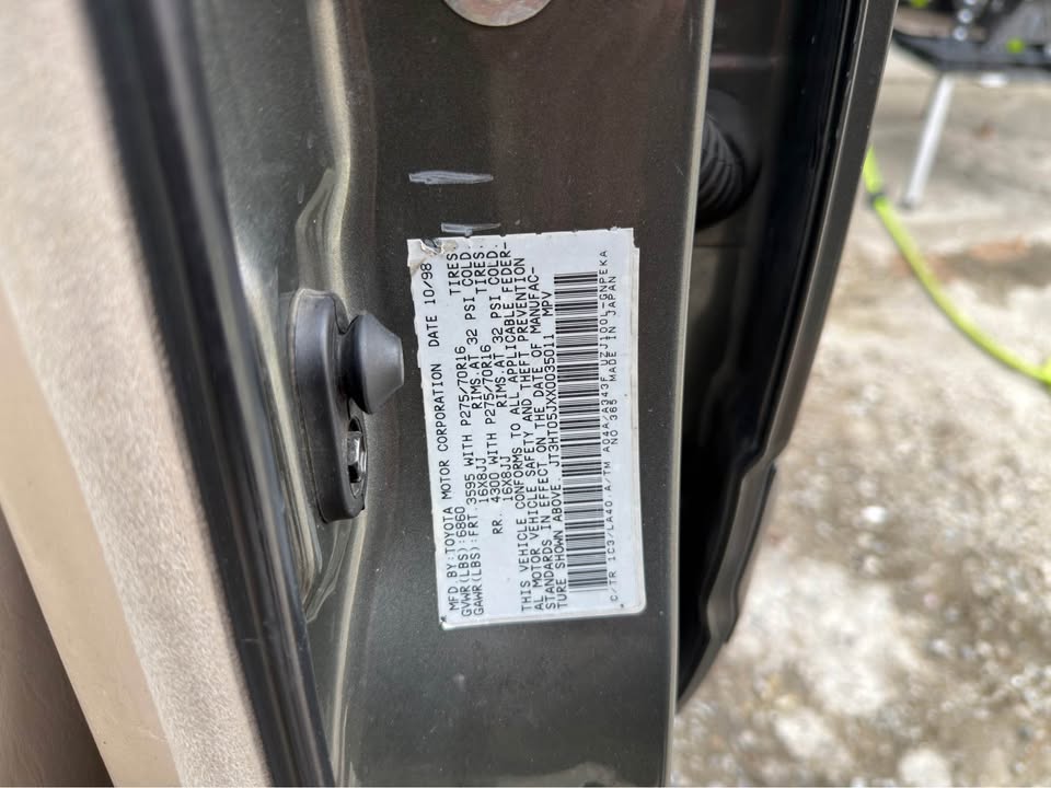 1999 Toyota Landcruiser · Sport Utility 4D in Spokane, WA (photo 6) — photo 6