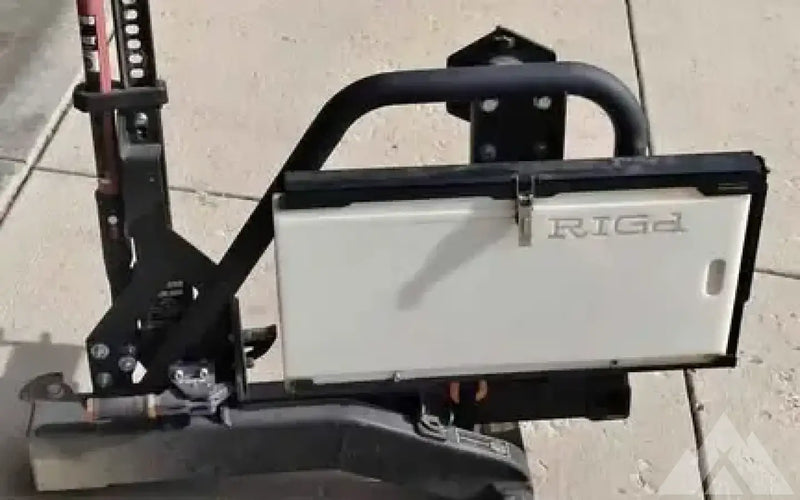 Rig'D Ultraswing Hitch Carrier — used tire carriers & swing outs for sale (photo 4) — photo 4