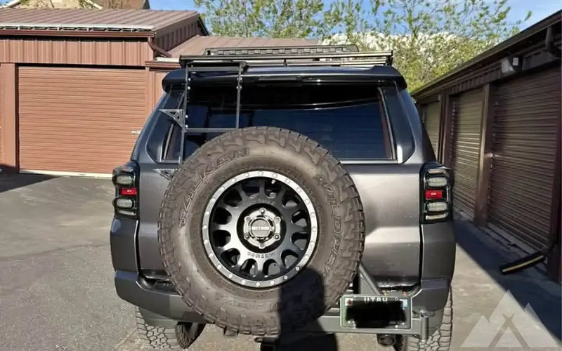 RiG’d Ultraswing Tire Hitch Mount for 4Runner — used tire carriers & swing outs for sale (photo 3) — photo 3