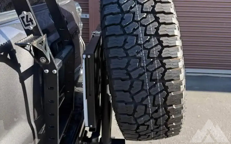 RiG’d Ultraswing Tire Hitch Mount for 4Runner — used tire carriers & swing outs for sale (photo 6) — photo 6