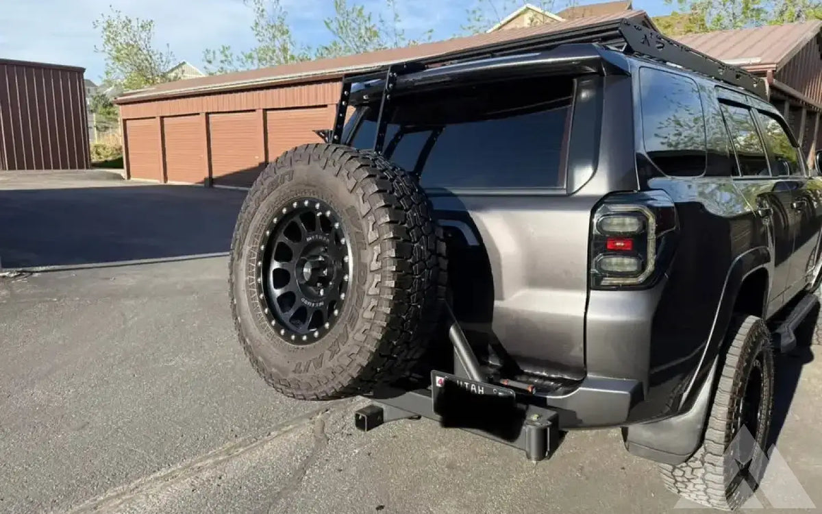 RiG’d Ultraswing Tire Hitch Mount for 4Runner — used tire carriers & swing outs for sale (photo 4) — photo 4