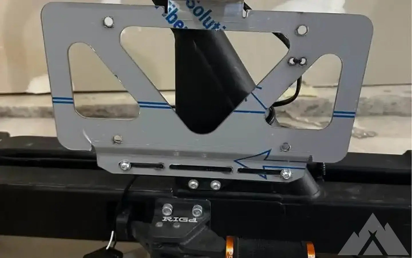 Rigd Ultraswing Megaswing Spare Tire Carrier — used tire carriers & swing outs for sale (photo 2) — photo 2