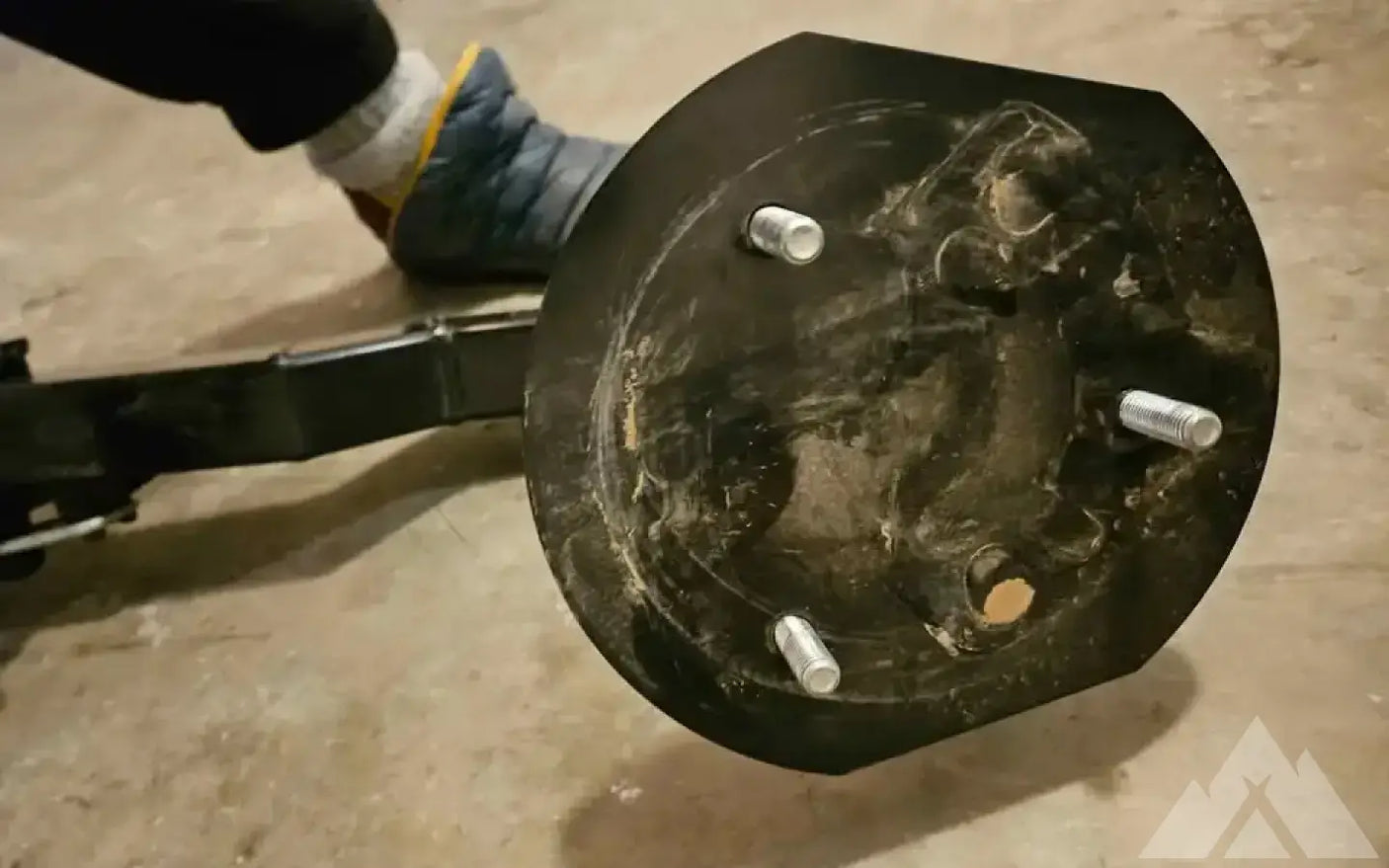 Rigid Armor spare tire carrier — used tire carriers & swing outs for sale (photo 2)