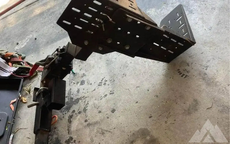 Rigid armor tire carrier trade — used tire carriers & swing outs for sale (photo 3) — photo 3