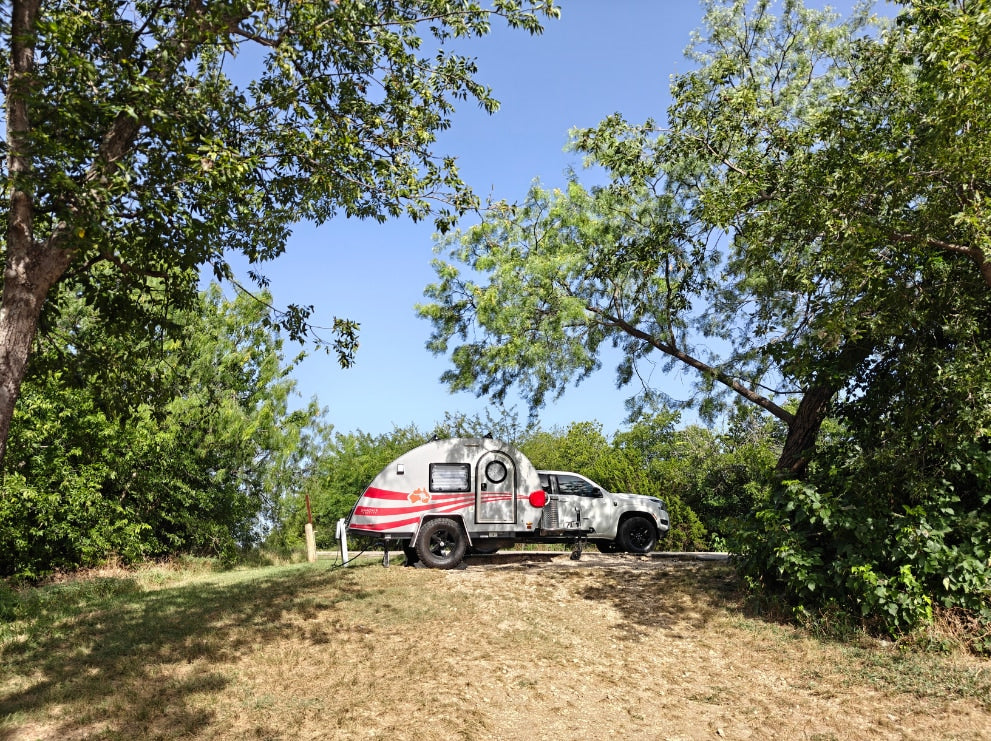 Cozy Teardrop Escape — A/C, Pet-Friendly, Fully Loaded