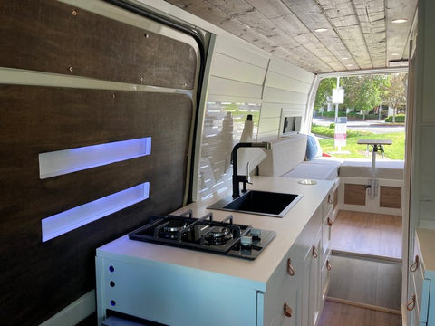 Mercedes-Benz Sprinter Custom — photo 5