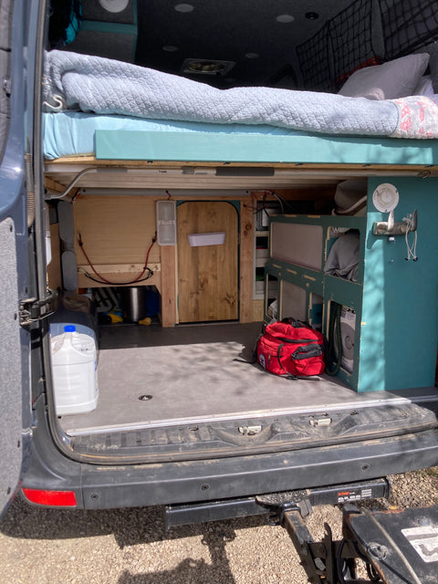Shu 2 Mercedes Sprinter Camper Van — photo 4