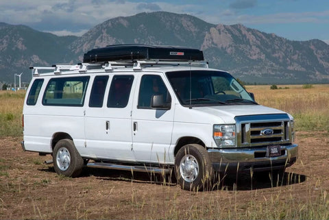 Easy to Drive & Use - Ford E350 Econoline - Seats 5 — photo 2