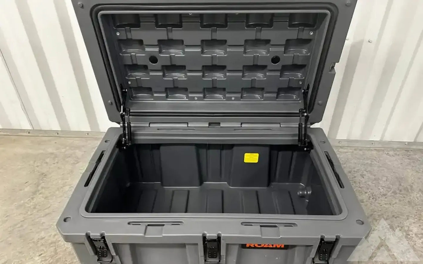 Roam 160L Rugged Case — used cases & cargo boxes for sale (photo 3) — photo 3