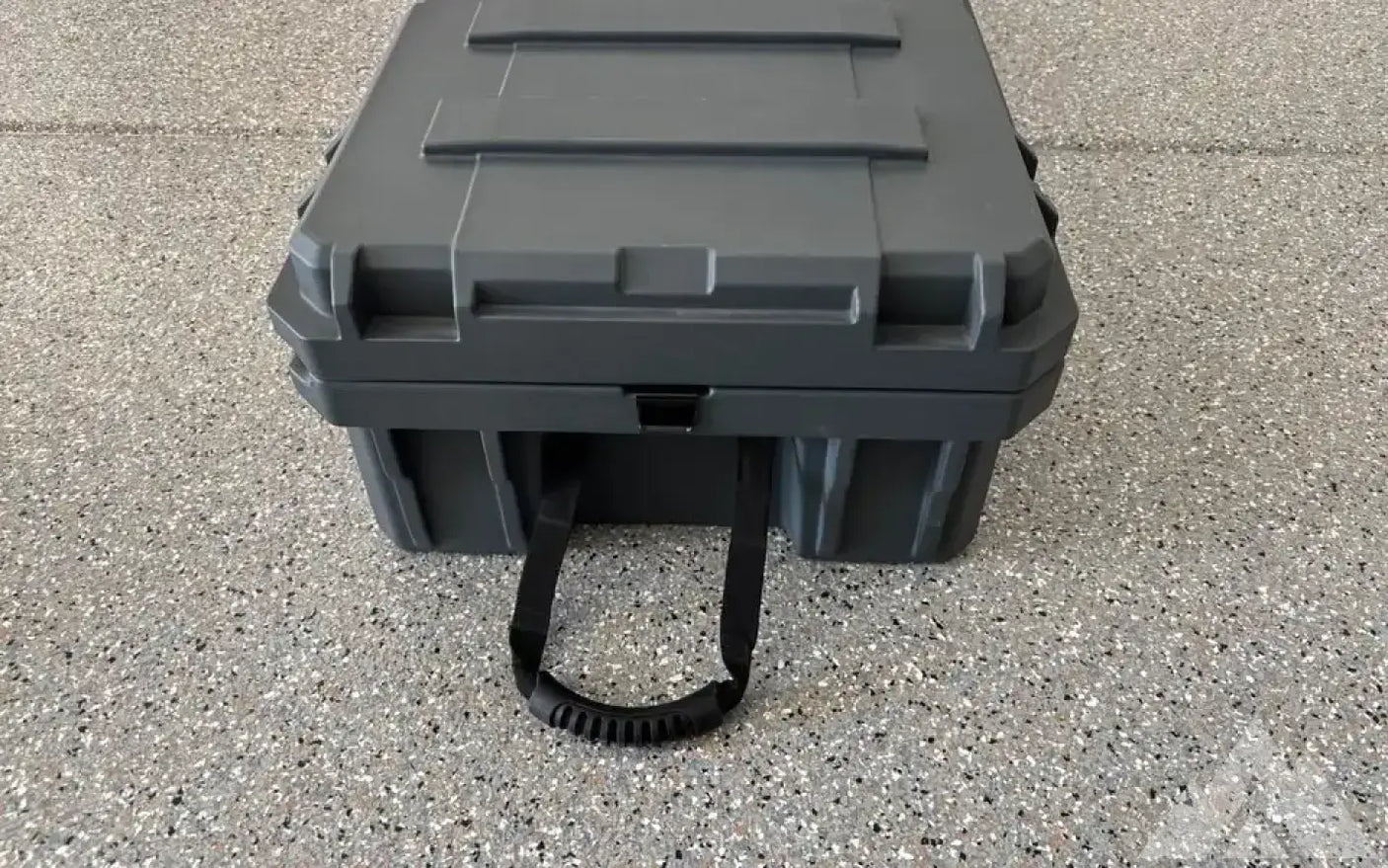 ROAM Adventure Co 95L Hard Case — used cases & cargo boxes for sale (photo 3)