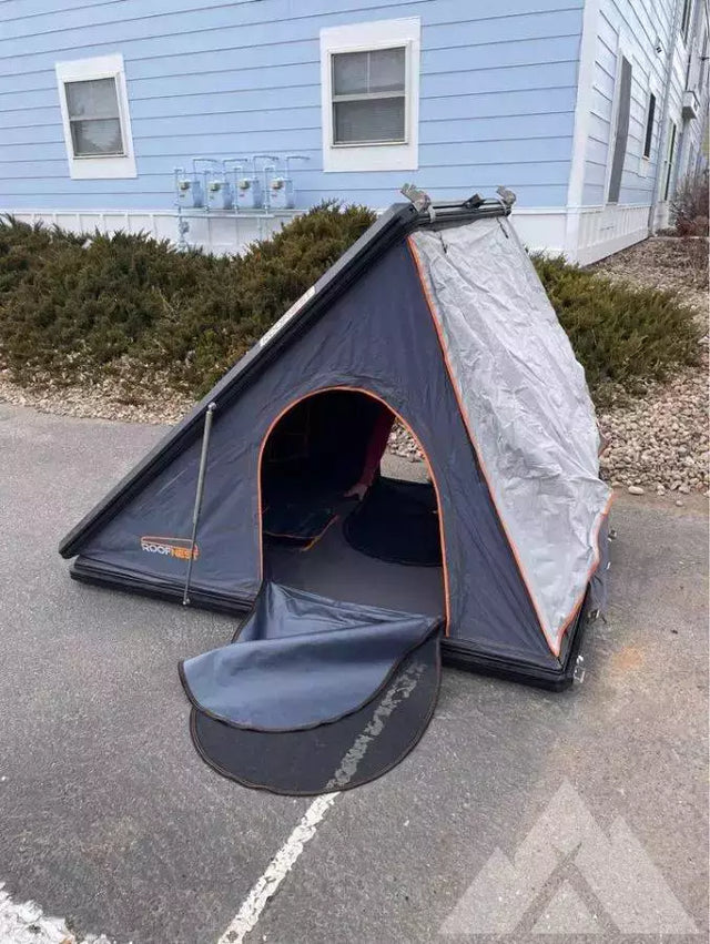 roof nest falcon 1 roof top tent — photo 2