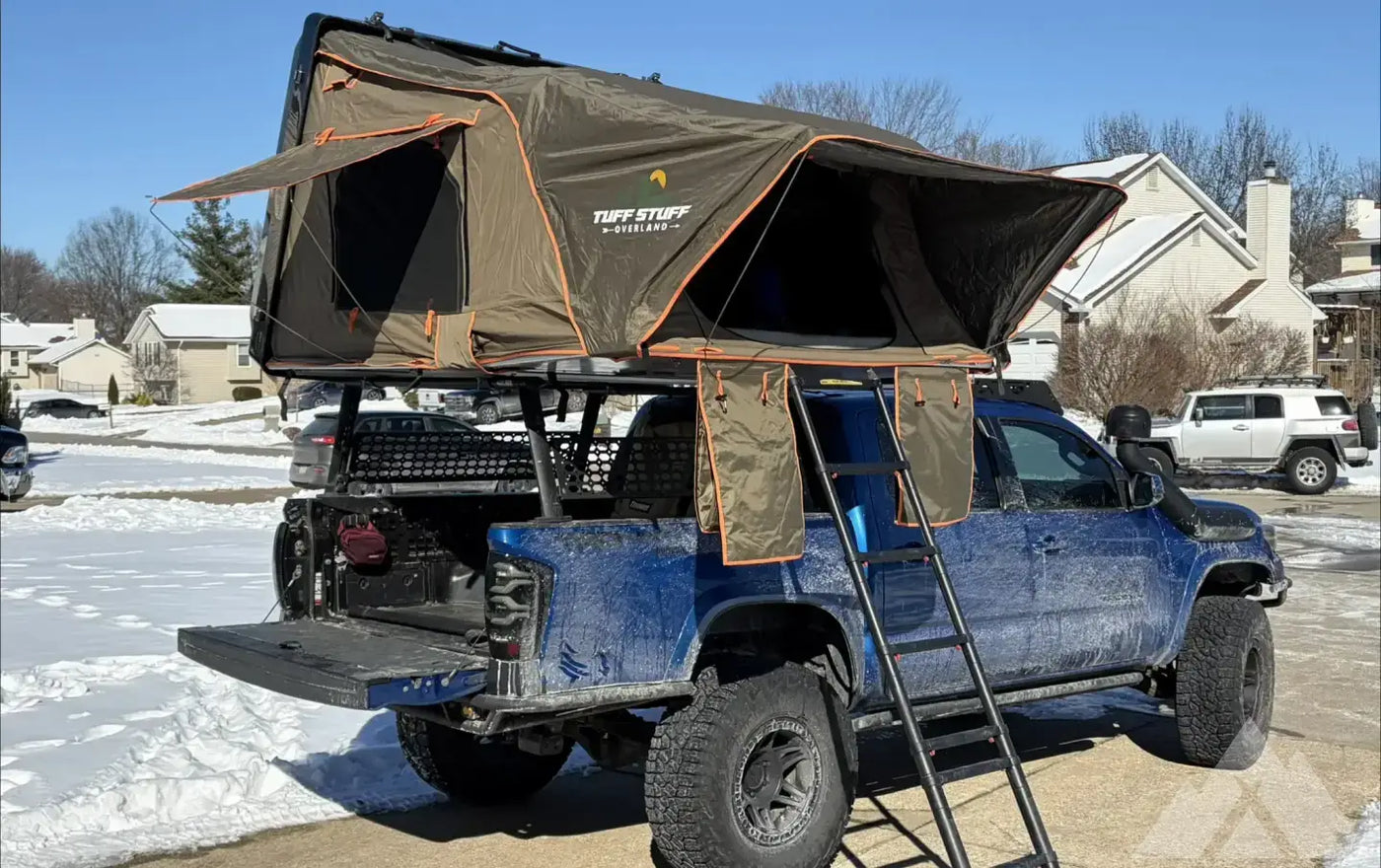 Roof Top tent and bed rack included — used rooftop tents for sale (photo 3) — photo 3