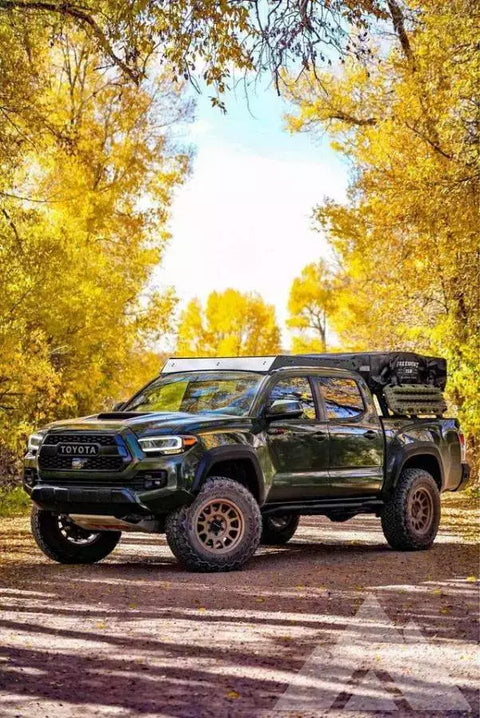 Roof Top Tent (RTT) & Bed rack