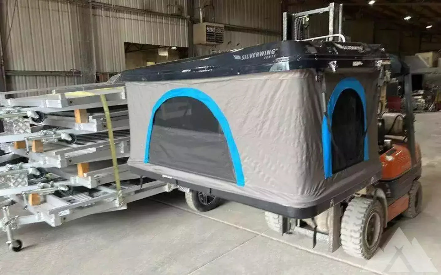 Roof Top Tent RTT Silverwing SWT90 — used rooftop tents for sale (photo 5)