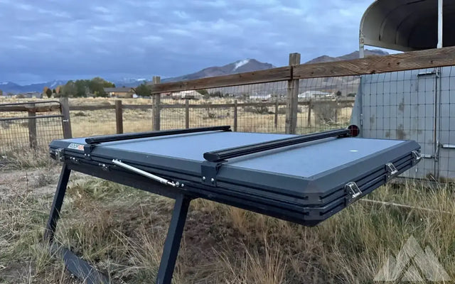 Roofnest Falcon rooftop tent — photo 2