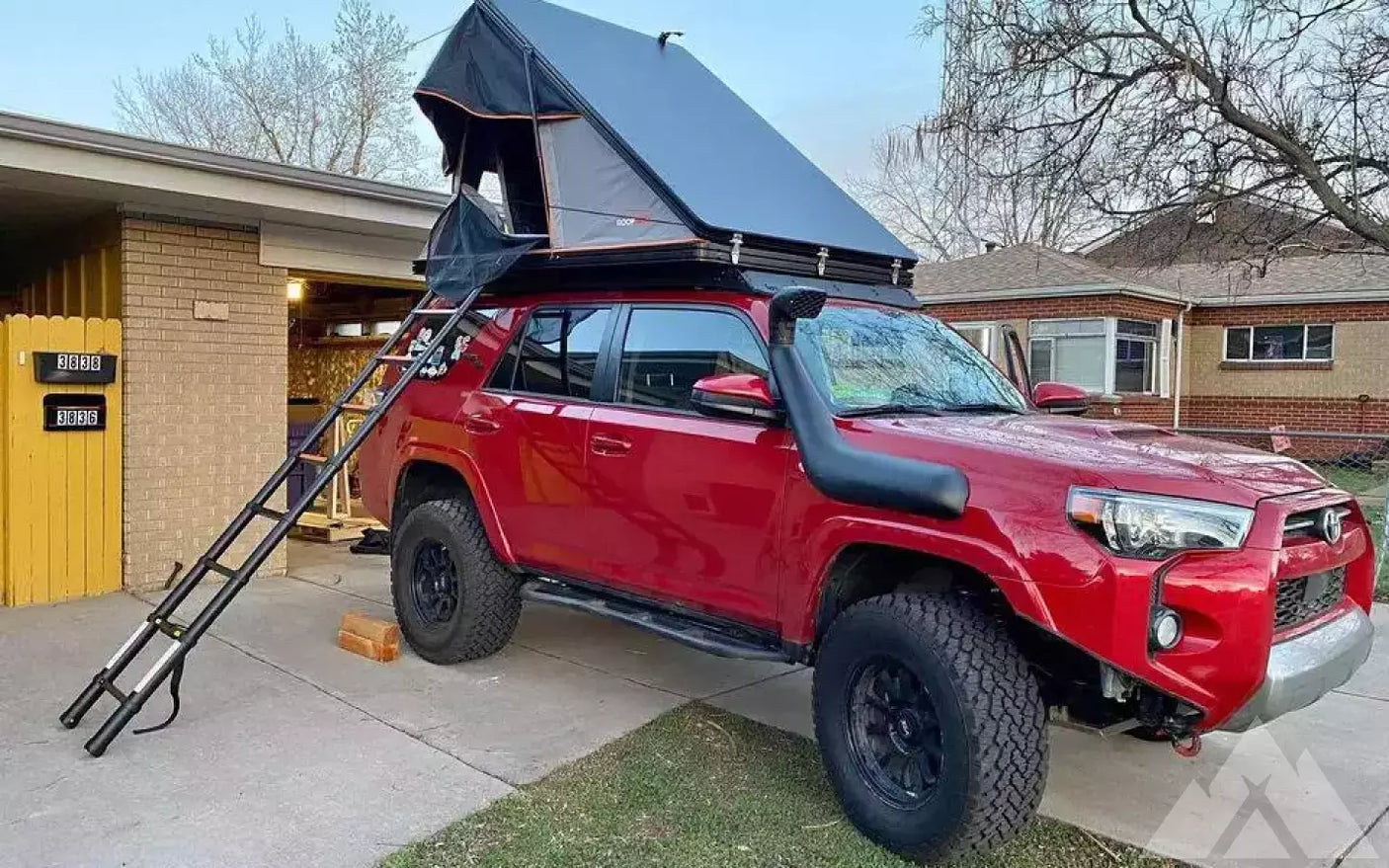 Roofnest Falcon XL 2 — used rooftop tents for sale (photo 4)