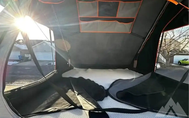 Roofnest rooftop tent — photo 2
