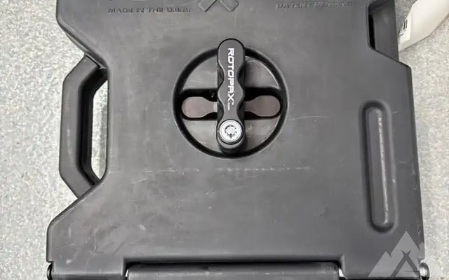 Rotopax containers and locks — photo 2