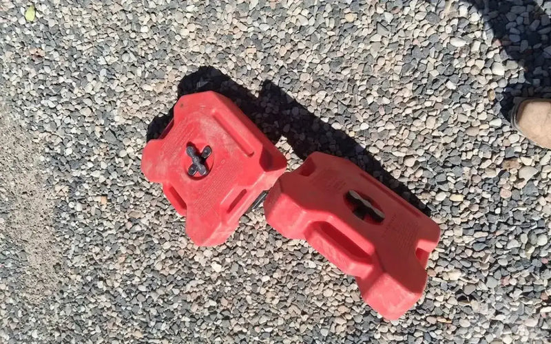 Rotopax gas cans with mounts — used water & fuel storage for sale (photo 3) — photo 3