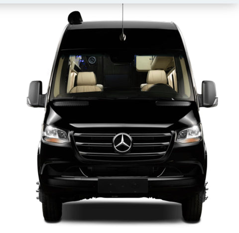 NEW**2023**  Ultimate Toys Ultimate RV / Mercedes Benz Luxury Sprinter — photo 4