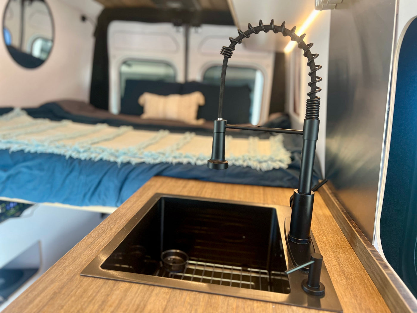 Chappie – GeoTrek Off-Grid Campervan | AC | Outdoor Shower | Toilet — photo 18