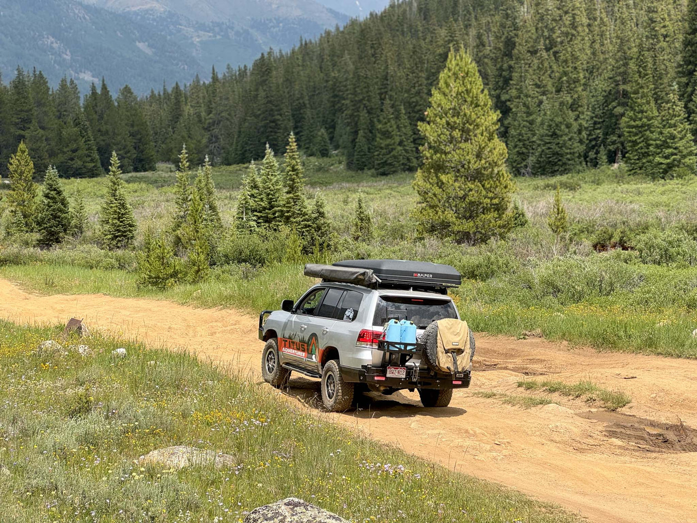  an overland rig with rooftop tent — photo 4