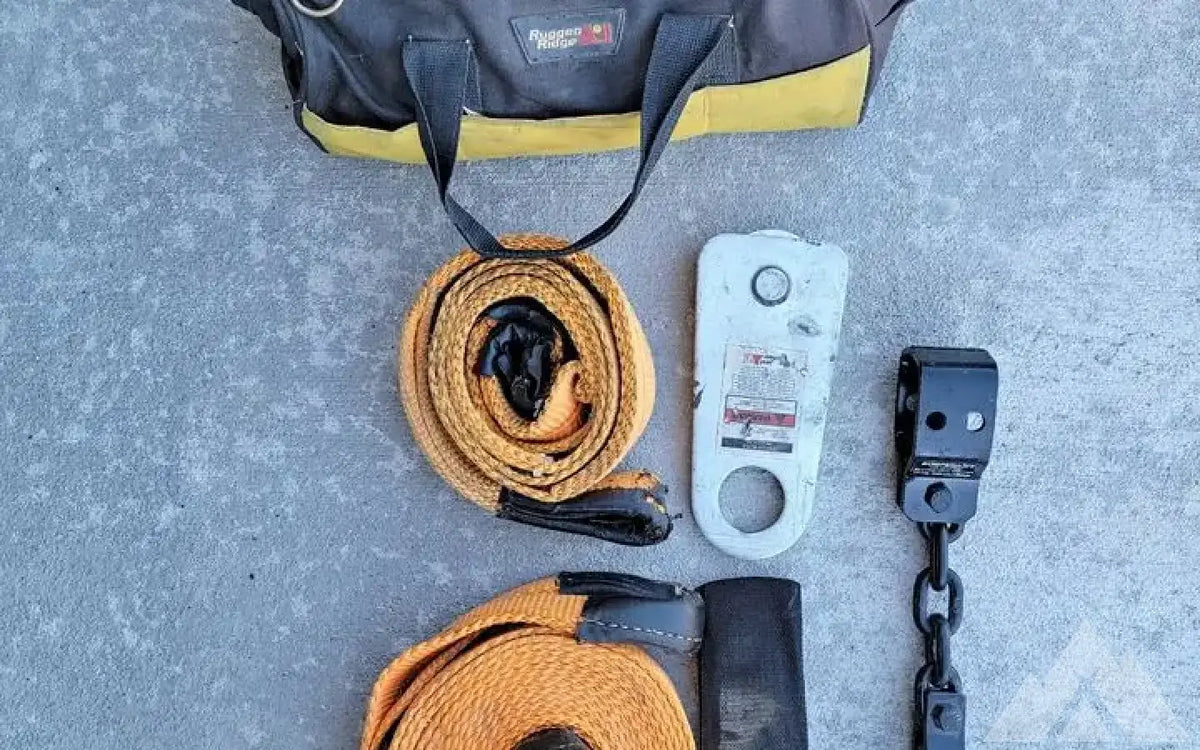 Rugged Ridge recovery gear — used gear for sale