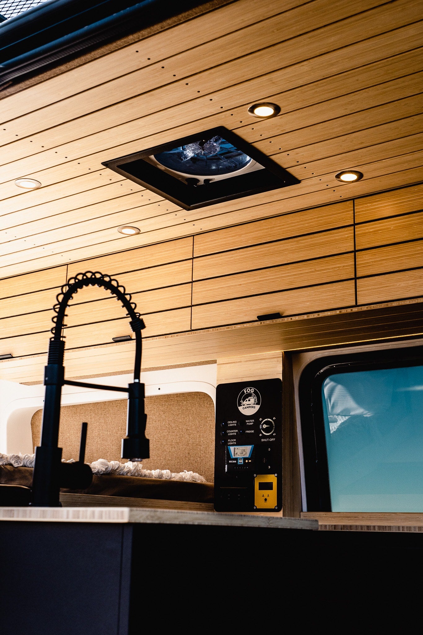  compact kitchen — photo 3