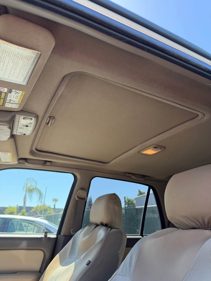 2000 Toyota 4Runner · SR5 Sport Utility 4D in Fresno, CA (photo 8) — photo 8