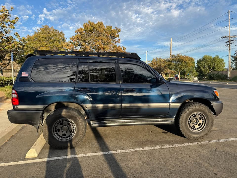 2004 Toyota Landcruiser — photo 7