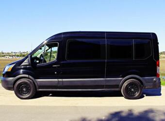  a spacious RV rental — photo 5