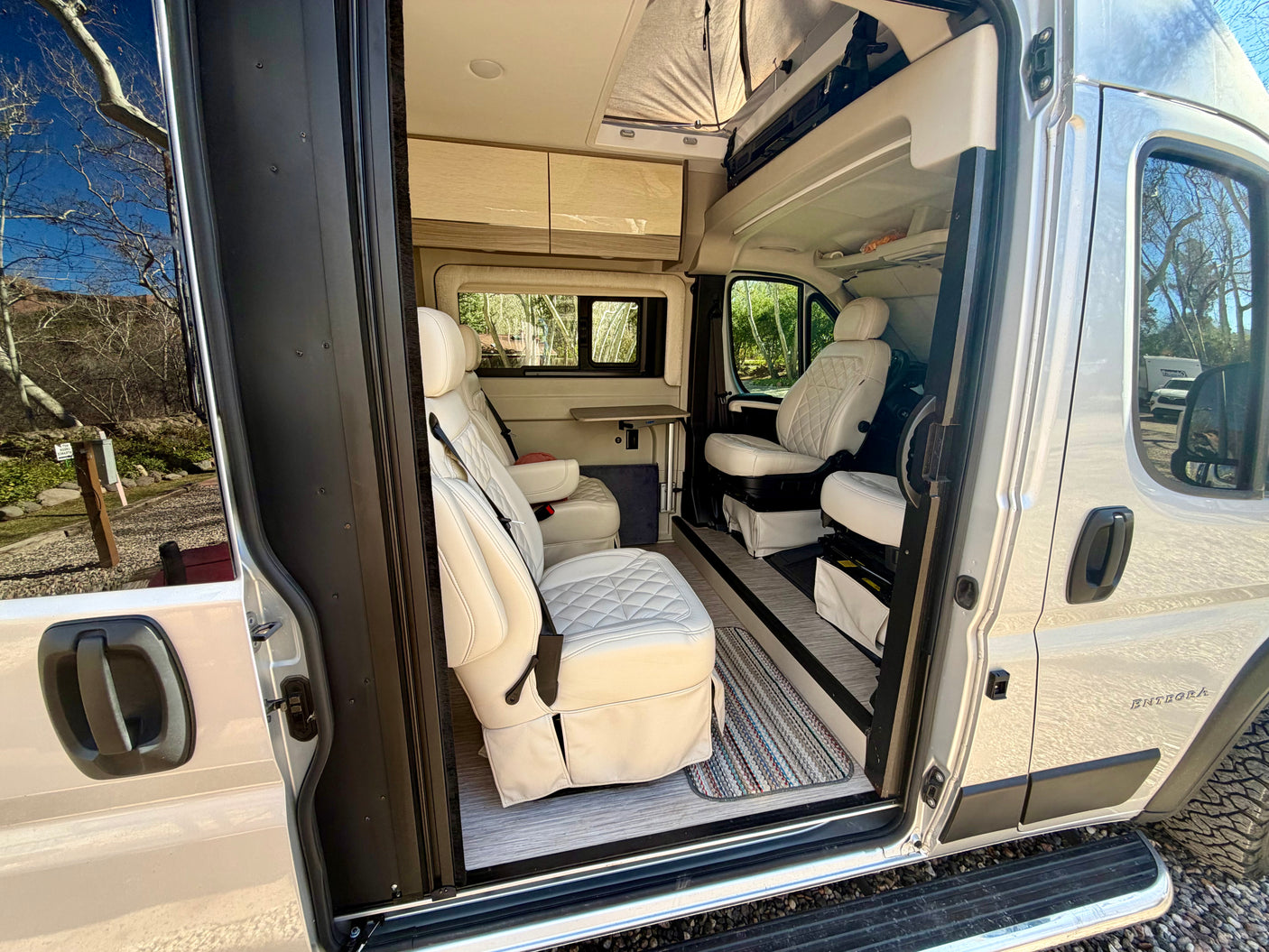 Tumbleweed Travel w/ Starlink...Where the good times roll!