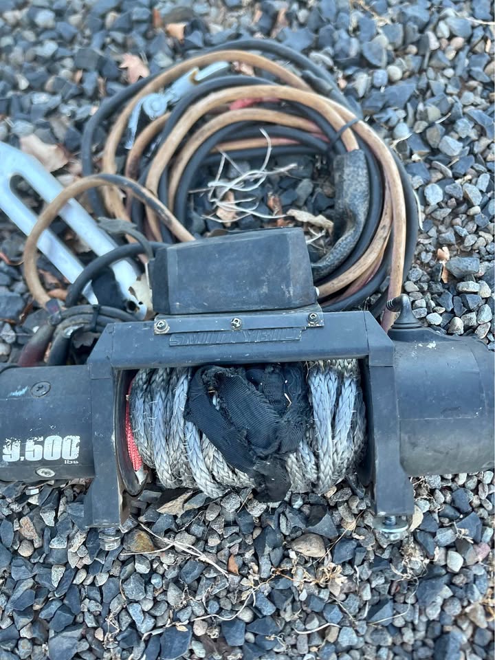 Smittybilt winch in Chico, CA (photo 1) — photo 1