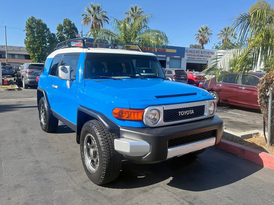 2007 Toyota FJ Cruiser · Sport Utility 2D in Garden Grove, CA (photo 1) — photo 1