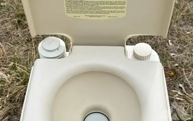 SaniPottie Portable Toilet SeaLand Dometic Camping — photo 2