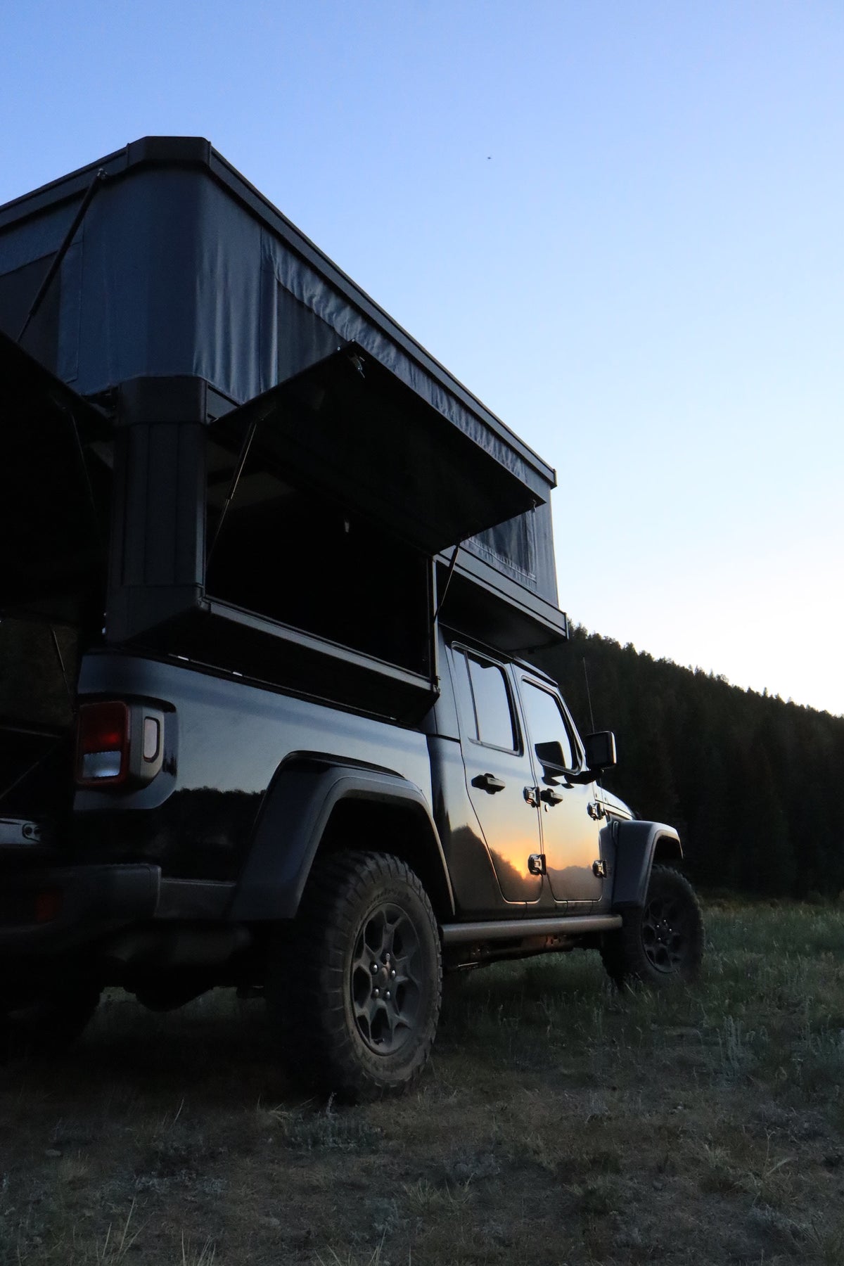 Tune Outdoor M1 on 2023 Jeep Gladiator Willys