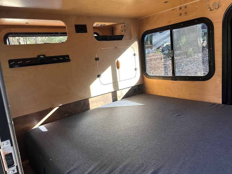 2015 Hiker Trailer Hiker Trailer — photo 6