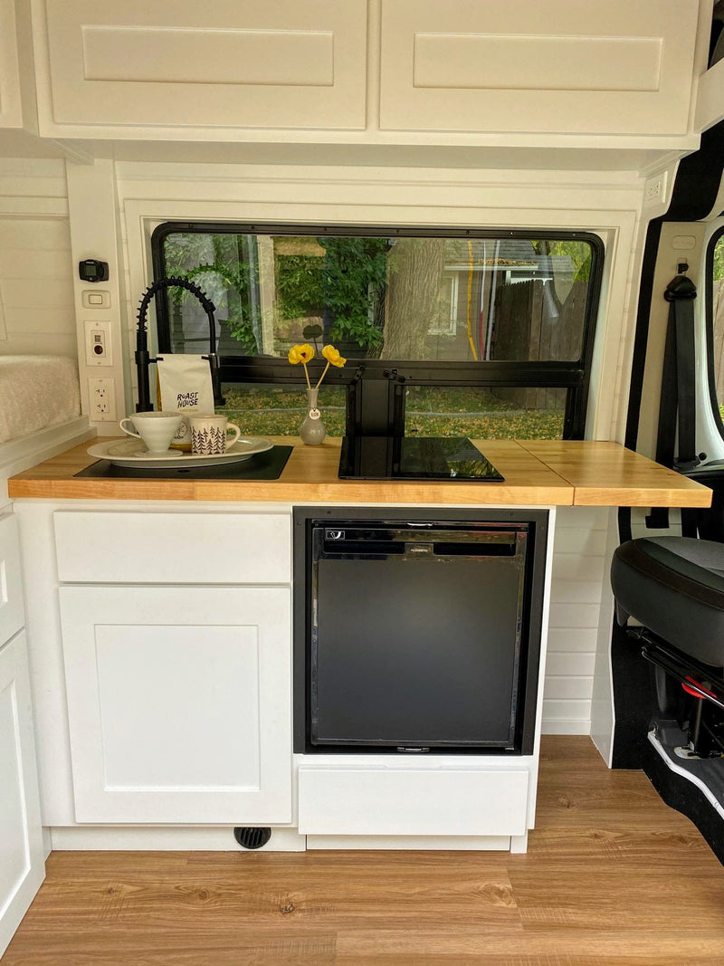4 Season Off Grid Adventure Van | NewLife Conversions — photo 4