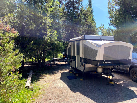 2008 Fleetwood Cobalt Popup Camper overland rental