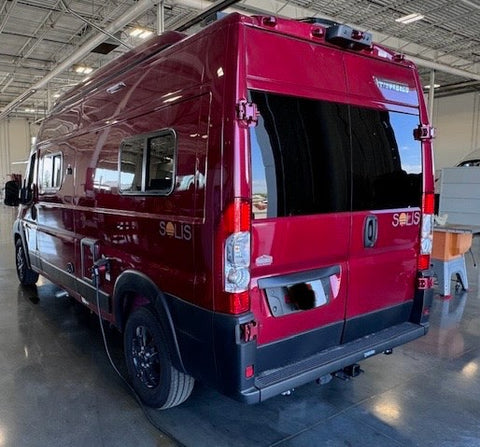 VanGoat 2023 Winnebago Solis 59P Denver — photo 2