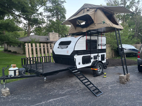 OFF Grid Glamping Machine - Sunset Sunray 109E overland rental