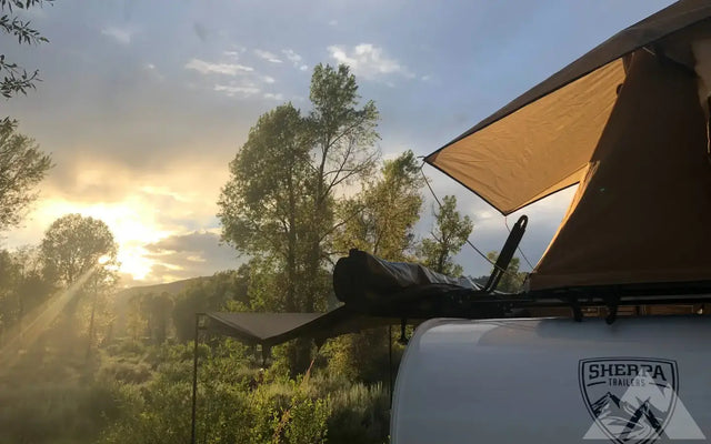 Sherpa Bigfoot - Tent, Bed, Solar, Awning + Fridge — photo 3