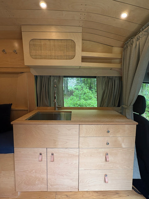 Quest Campervan_Big Blue — photo 5