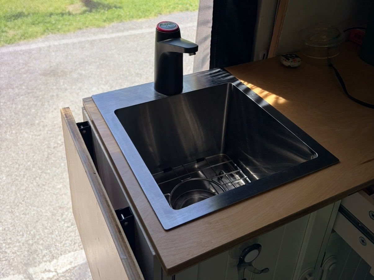  overhead cabinets — photo 6