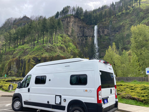 2022 Winnebago Solis, Sleeps and seats 4 adults comfortably, dog friendly — photo 2