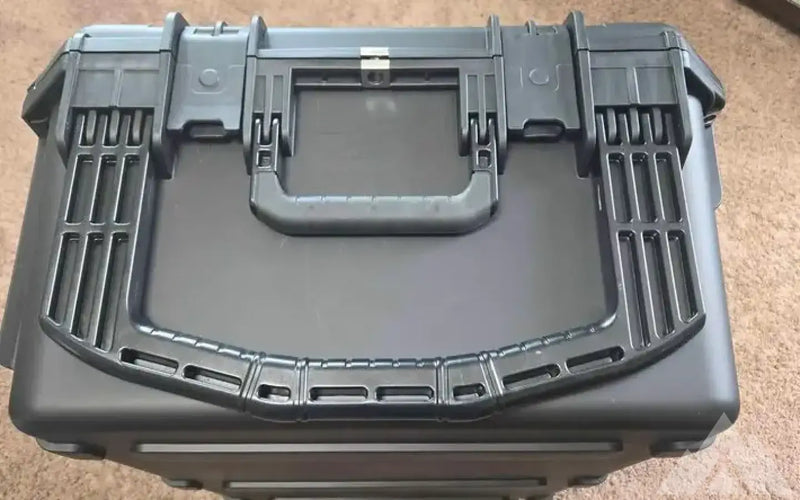 SKB Case - large -Over 50% OFF!! — new cases & cargo boxes for sale (photo 3) — photo 3