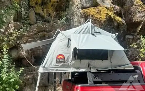 Sky ridge body armour roof top tent + Westin Rack