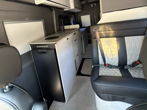 Brand New 2026 AWD Camper Van | Starlink WiFi | Pop-Top Sleeps 4 — photo 4