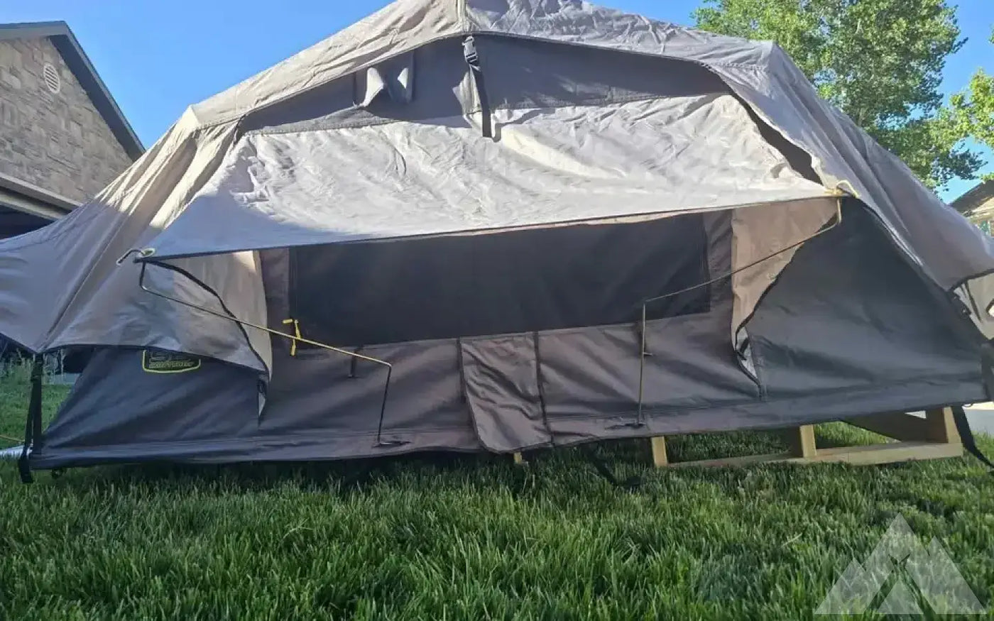 SmittyBilt Overland GEN2 Tent STD - SB2583 — used rooftop tents for sale (photo 5) — photo 5